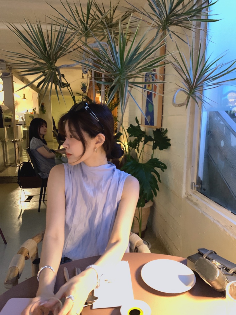 LA CREME韓國直郵實拍女士新品推薦時尚休閑人氣吊帶背心LA CREME吊帶/背心