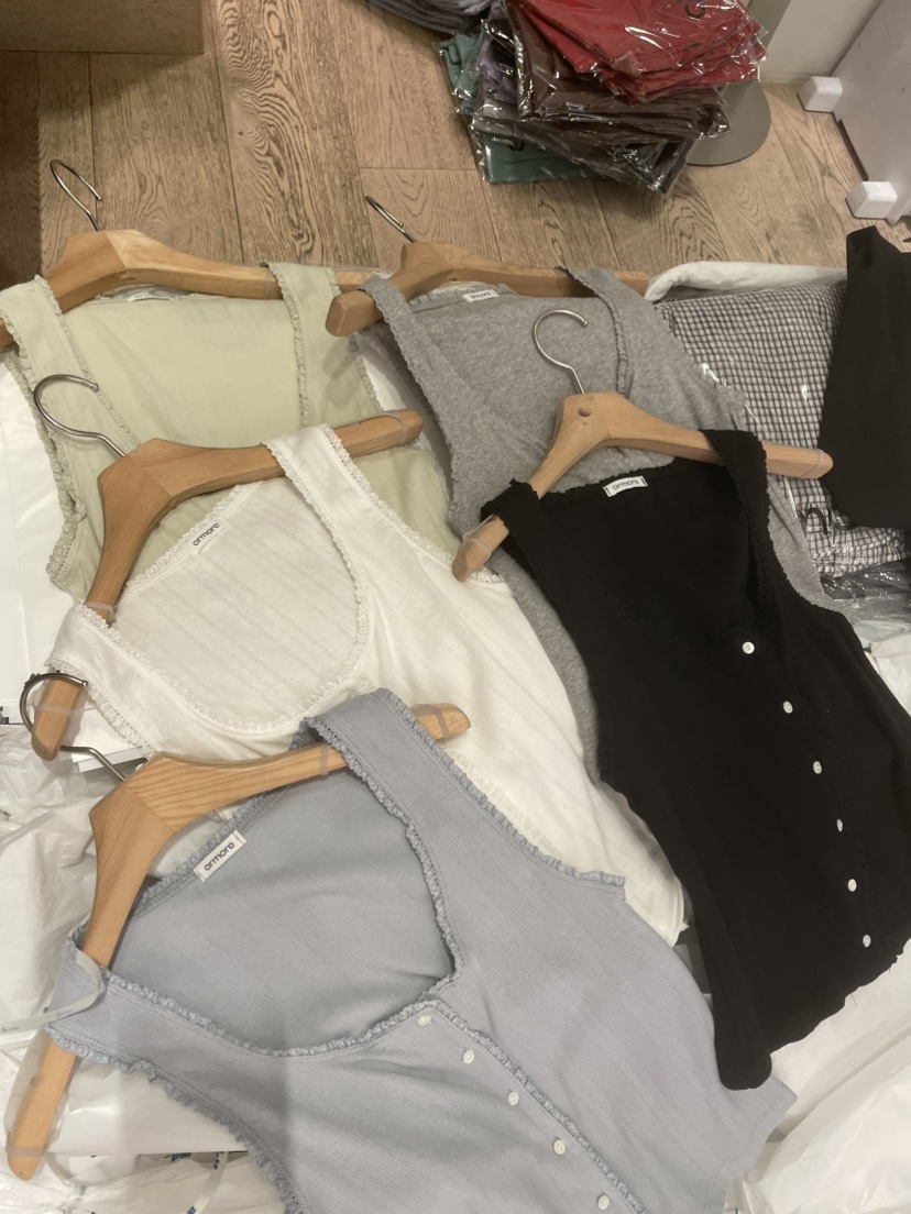 ORMORE韓國東大門直郵女裝新品時尚休閑熱賣26夏季吊帶背心ORMORE吊帶/背心