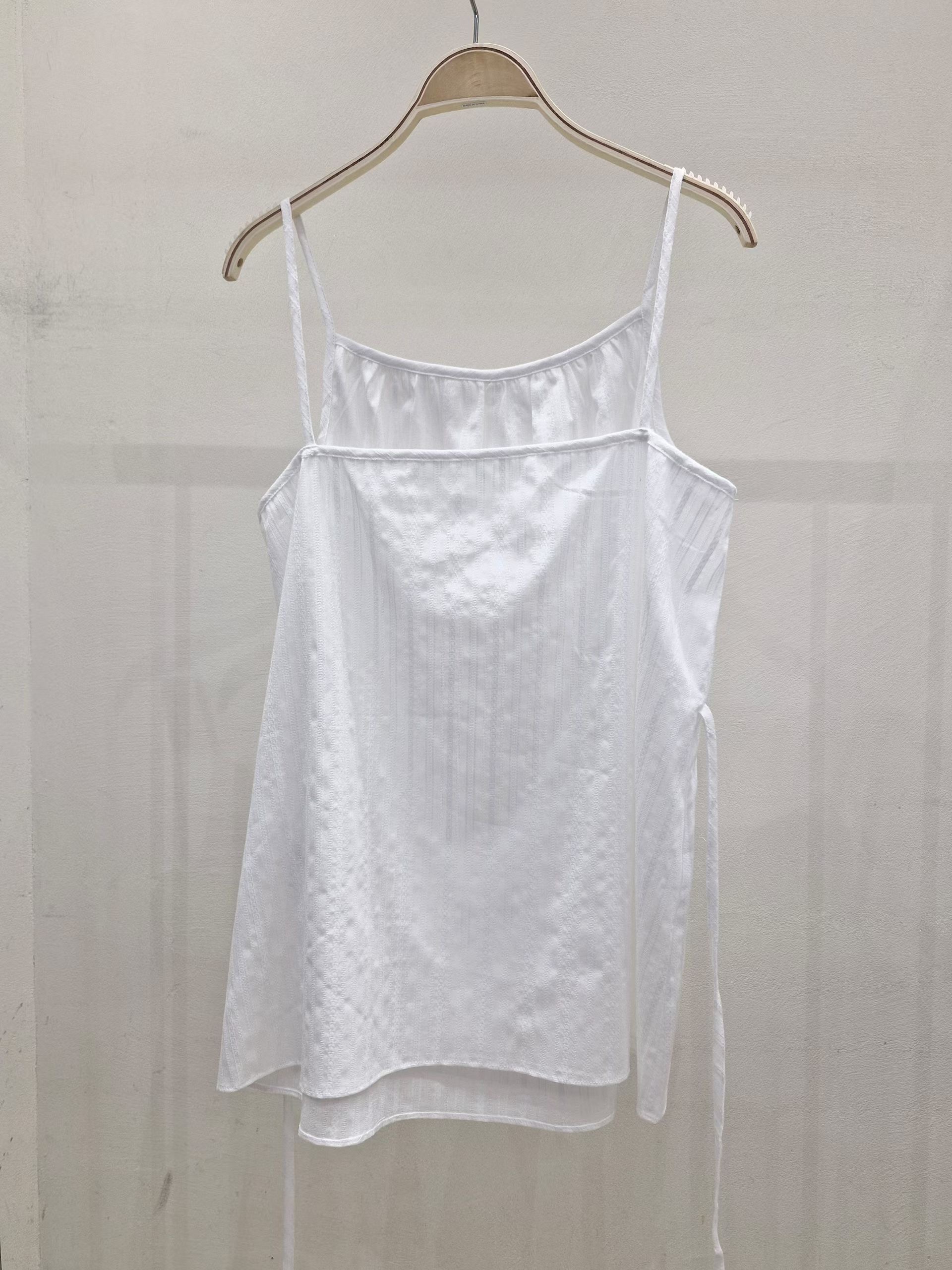 IF U-이퓨-T韓國直郵女裝新款26夏季推薦熱賣吊帶背心IF U吊帶/背心