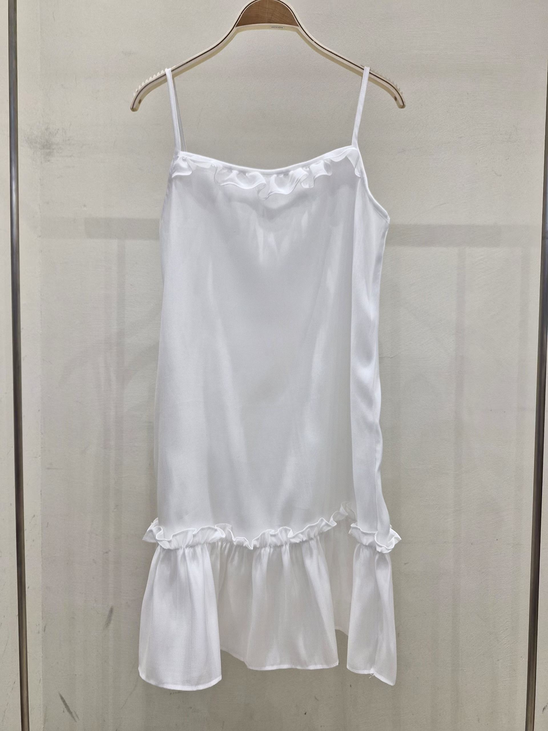 IF U-이퓨-T韓國東大門直郵女士新款推薦熱賣26夏季連衣裙IF U連衣裙圖色1