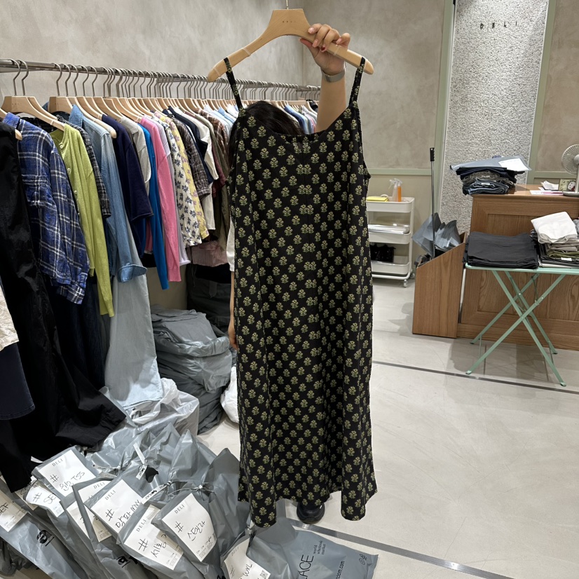 DELI JENNY韓國代購女裝新款職業推薦26夏季熱賣人氣連衣裙DELI JENNY連衣裙圖色1