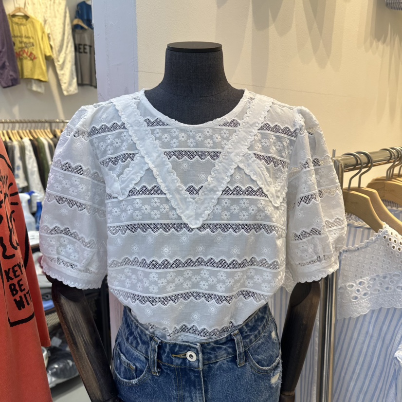 2nd B-S韓國代購女士新品26夏季熱賣襯衫蕾絲衫刺繡花朵2nd B-S襯衫/蕾絲衫圖色1
