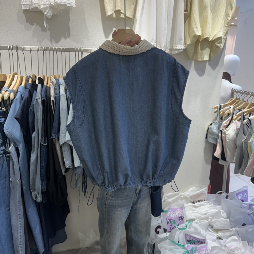 HIPTIQUE韓國東大門代購女裝新品職業時尚推薦26夏季馬甲HIPTIQUE馬甲