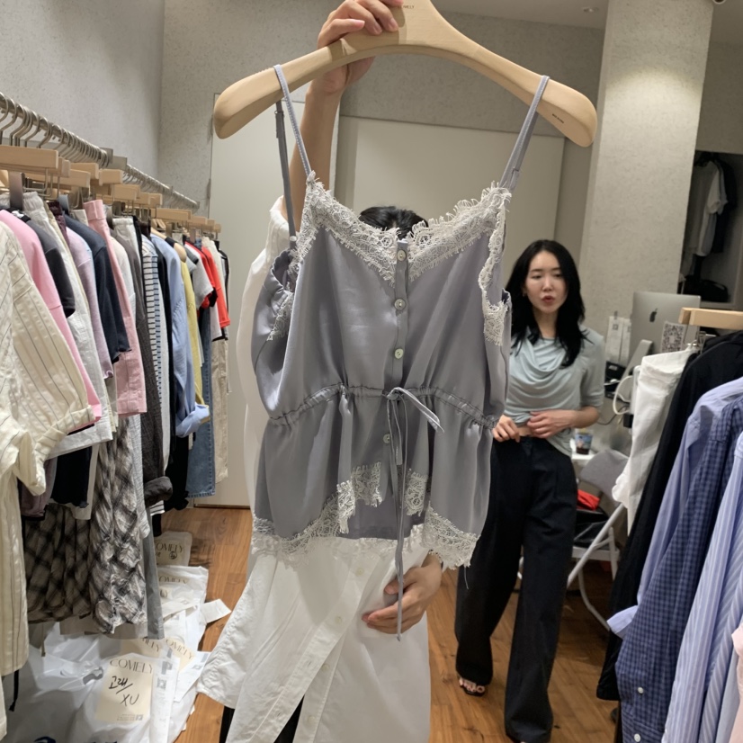 COMELY韓國代購女士新款人氣26春夏推薦吊帶背心不含內搭COMELY吊帶/背心圖色1