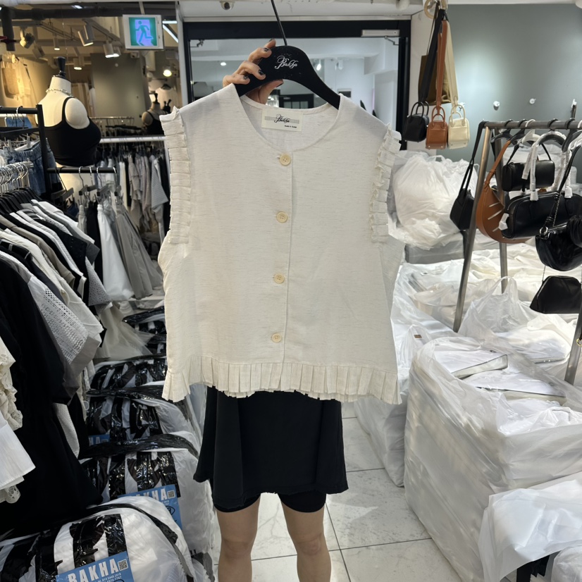 空韓國直郵實拍女士新款26春夏人氣熱賣吊帶背心褶裥無袖BAKHA吊帶/背心圖色1