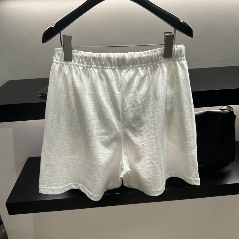 FEBRUARY 11韓國直郵女士新品26春夏時尚休閑人氣職業短褲FEBRUARY 11短褲