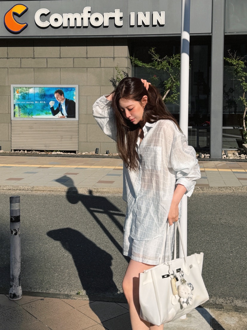 81 MARKET-L東大門實拍韓國女裝新品職業人氣襯衫蕾絲衫81 MARKET-L襯衫/蕾絲衫