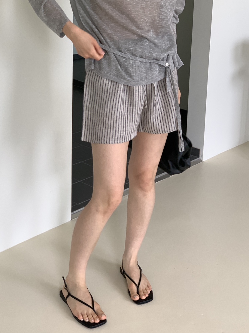 CICI東大門實拍韓國女裝新款熱賣推薦時尚休閑人氣短褲條紋Ci Ci短褲