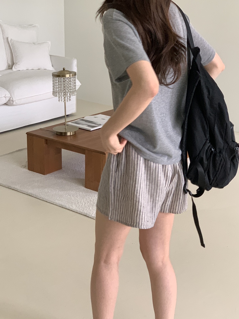 CICI東大門實拍韓國女裝新款熱賣推薦時尚休閑人氣短褲條紋Ci Ci短褲