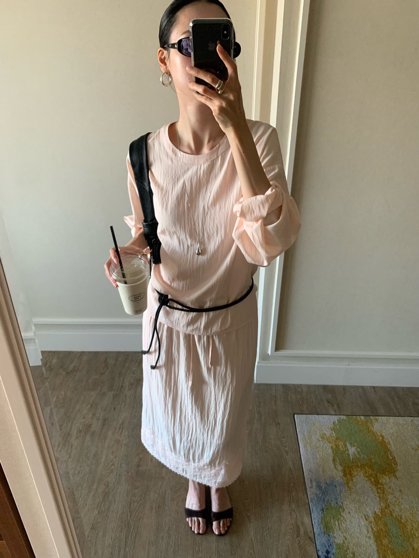 LOFN韓國東大門直郵女裝新品推薦熱賣套裝不含腰帶兩件套LOFN套裝
