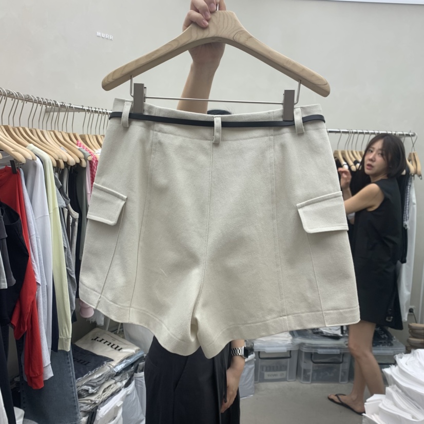 MURR韓國直郵女裝新款職業休閑推薦時尚短褲包含腰帶口袋MURR短褲