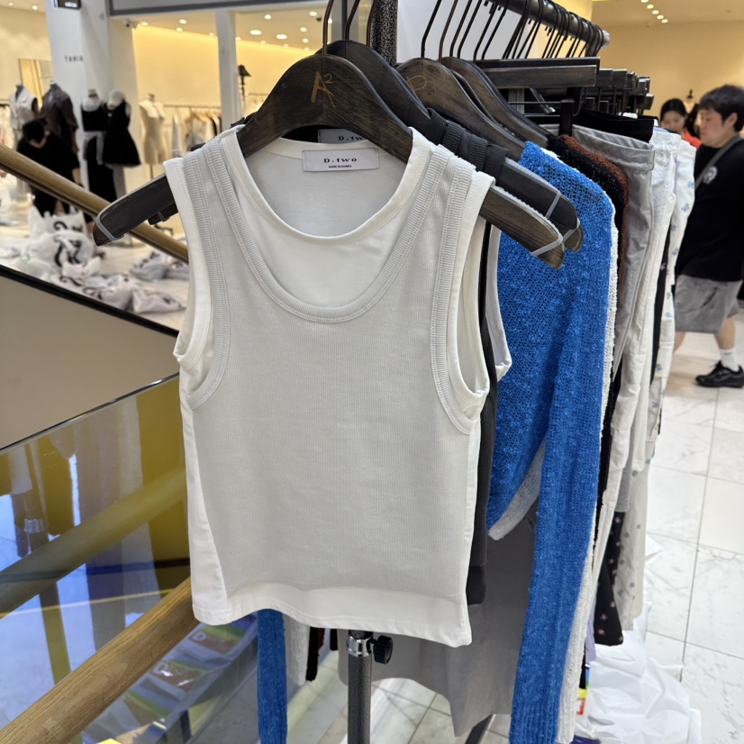 A2/D2東大門實拍韓國女士新品時尚吊帶背心不對稱假兩件A2/D2吊帶/背心圖色1