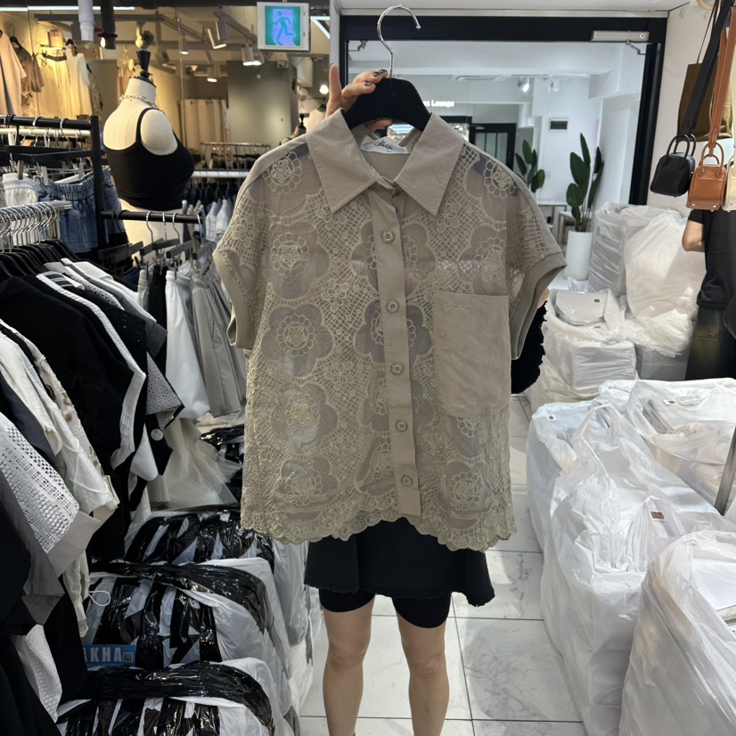 空韓國直郵女士新品人氣熱賣休閑時尚襯衫蕾絲衫口袋蕾絲BAKHA襯衫/蕾絲衫圖色2