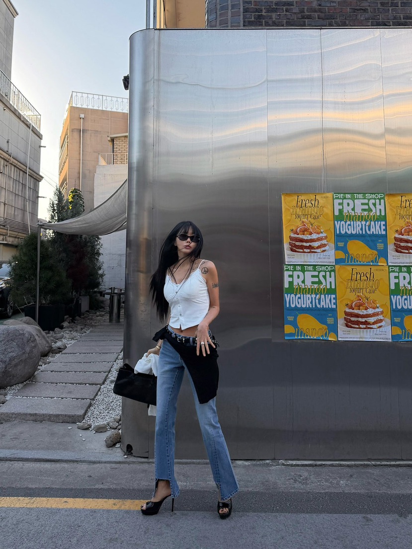 ABBEYLEE韓國代購女裝新款26夏季休閑26春夏吊帶背心蕾絲紐扣ABBEYLEE吊帶/背心