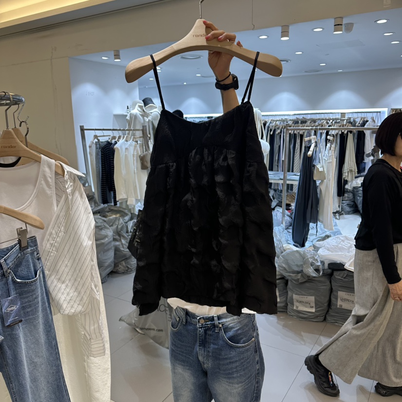 RENDER東大門實拍韓國女裝新品推薦職業人氣26春夏吊帶背心RENDER吊帶/背心圖色2