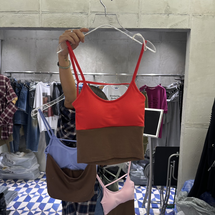 AMOUR韓國直郵女裝新品時尚休閑人氣26春夏職業吊帶背心撞色AMOUR吊帶/背心圖色4
