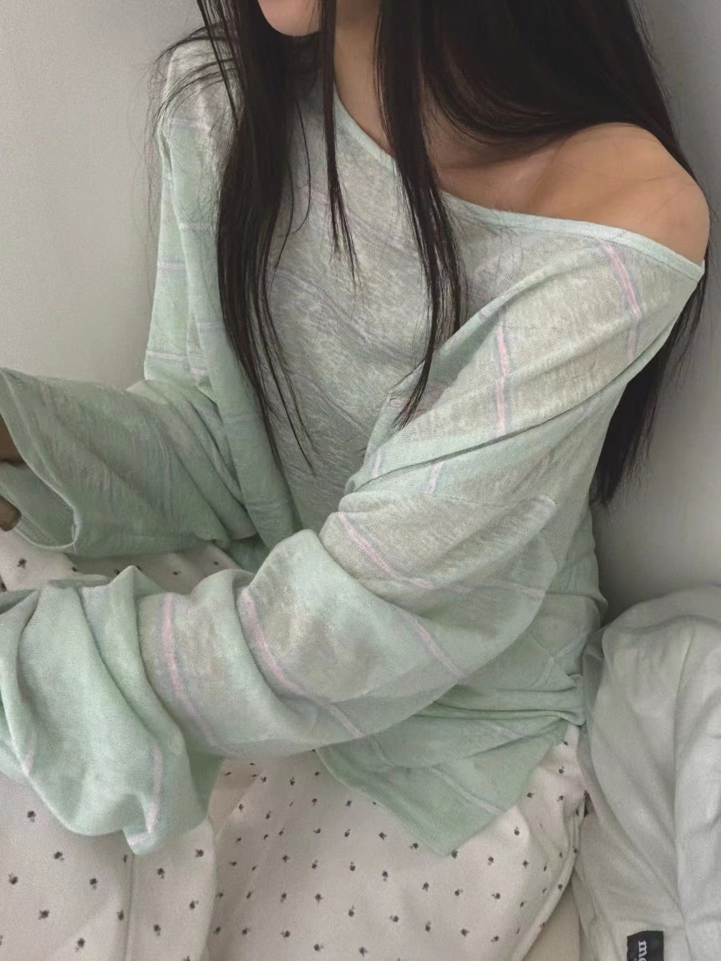 ONTHEMOOD韓國直郵實拍女裝新款熱賣推薦休閑時尚長袖T恤RIPPLE長袖T恤