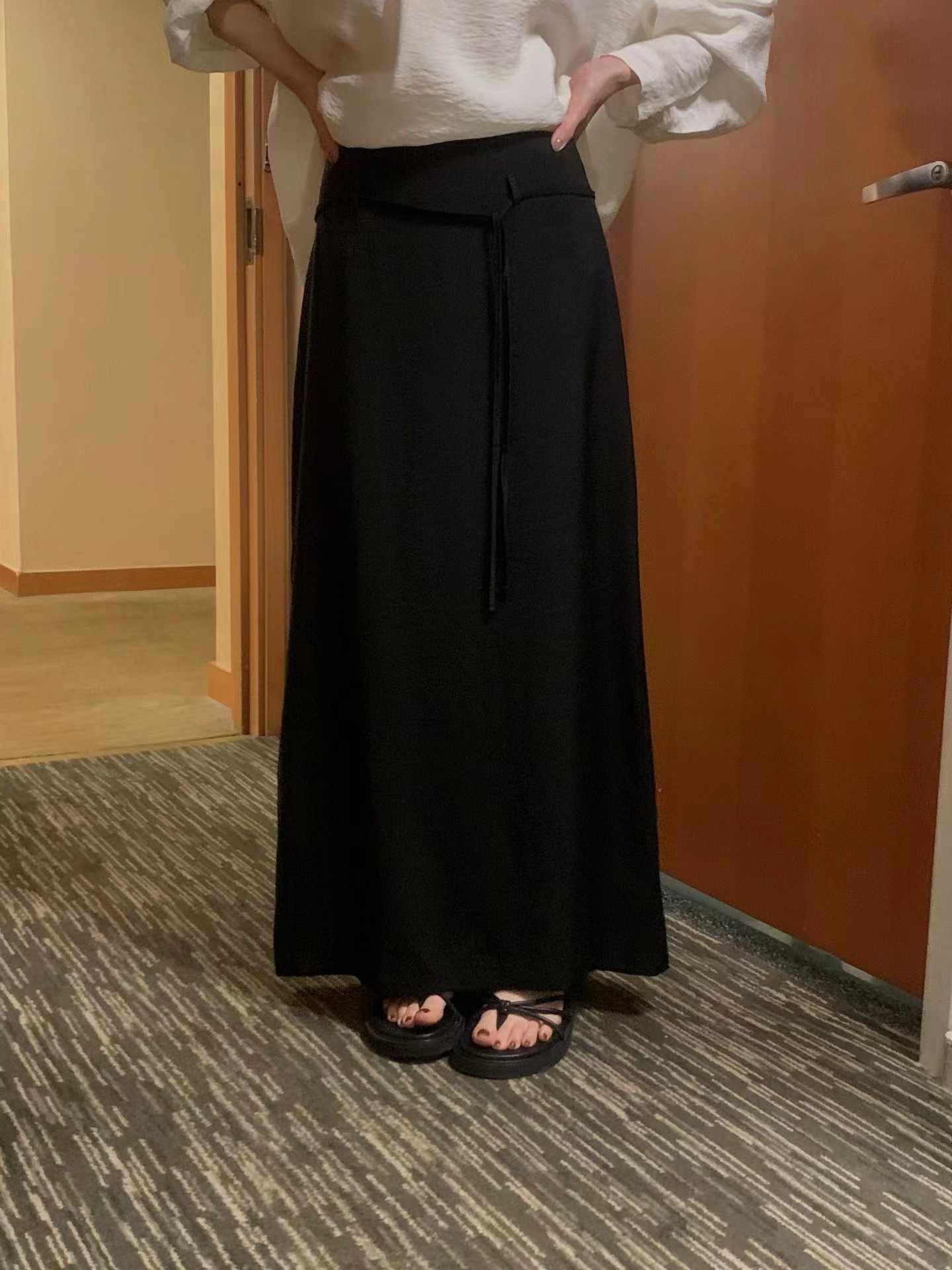 PROPER 프로퍼韓國東大門直郵女裝新品職業26夏季熱賣長裙PROPER 프로퍼長裙圖色1