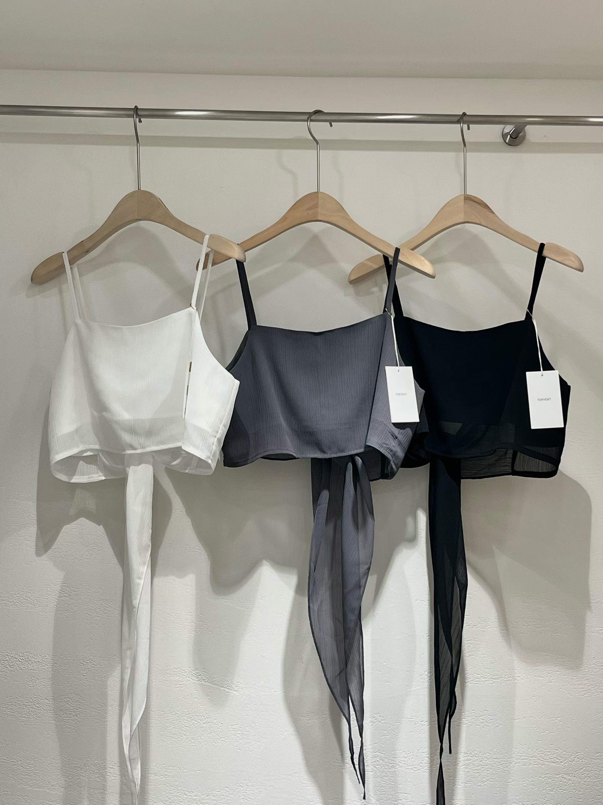 FERVENT韓國直郵女裝新款26春夏人氣熱賣時尚職業吊帶背心FERVENT-2件起吊帶/背心圖色2左二色
