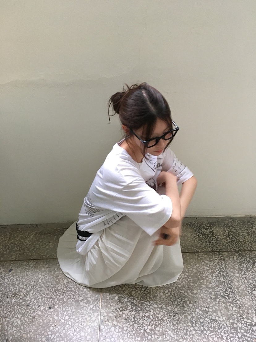 UNBOUND韓國直郵實拍女裝新款職業推薦人氣26夏季T恤含腰繩UNBOUNDT恤