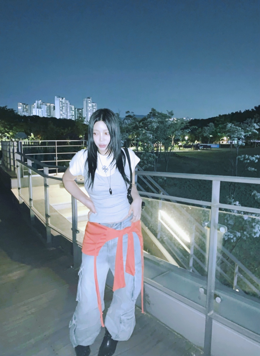SEOLO韓國東大門代購女士新品時尚熱賣休閑26夏季推薦牛仔褲Seolo seoul牛仔褲