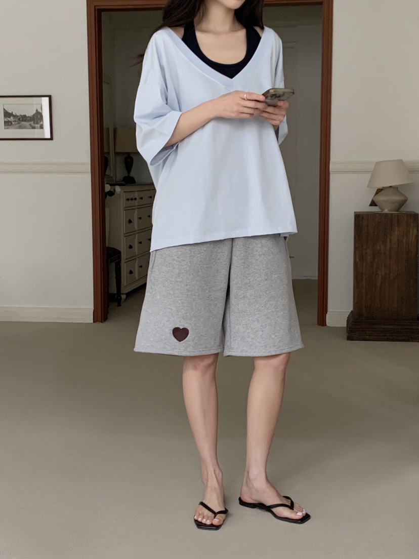 FORMSTUDIO/ATELIENNE東大門實拍韓國女士新品26春夏T恤不含內搭V領深VFORMSTUDIO/ATELIENNET恤