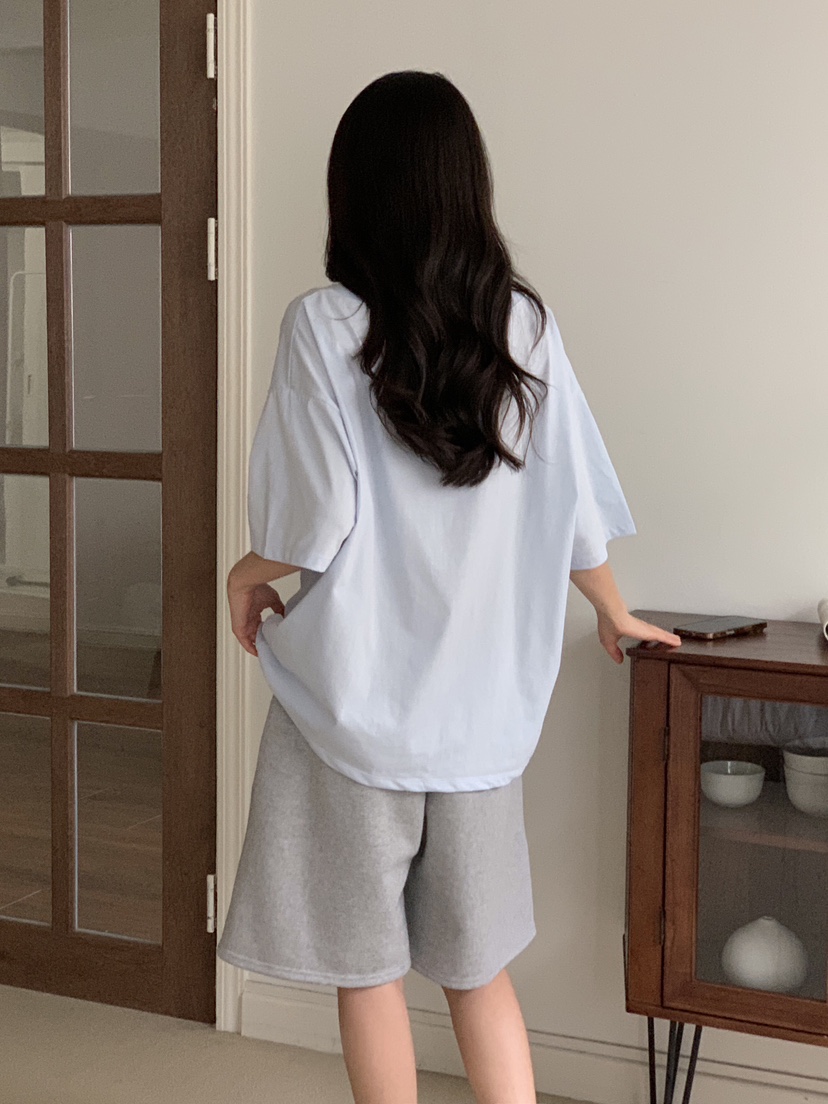 FORMSTUDIO/ATELIENNE東大門實拍韓國女士新品26春夏T恤不含內搭V領深VFORMSTUDIO/ATELIENNET恤
