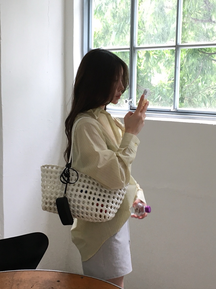 UNBOUND韓國直郵女士新品人氣熱賣職業時尚襯衫蕾絲衫金屬絲UNBOUND襯衫/蕾絲衫