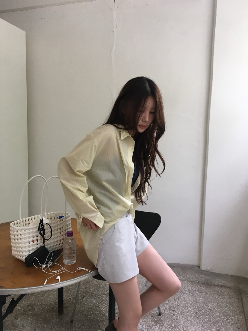 UNBOUND韓國直郵女士新品人氣熱賣職業時尚襯衫蕾絲衫金屬絲UNBOUND襯衫/蕾絲衫