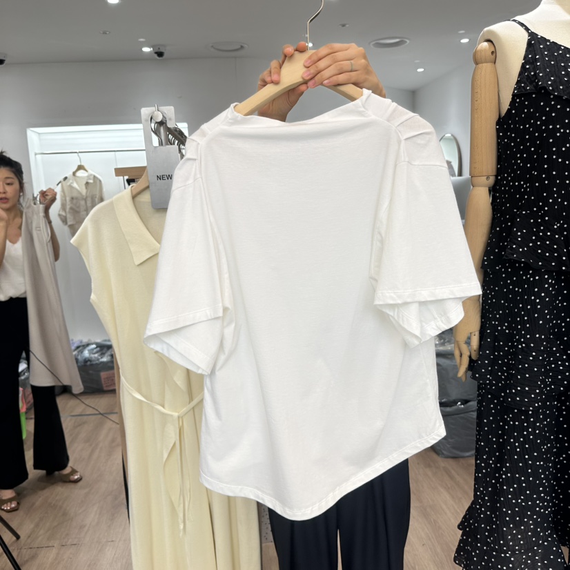 LEWIN韓國東大門直郵女裝新品休閑推薦26春夏人氣時尚T恤LEWINT恤
