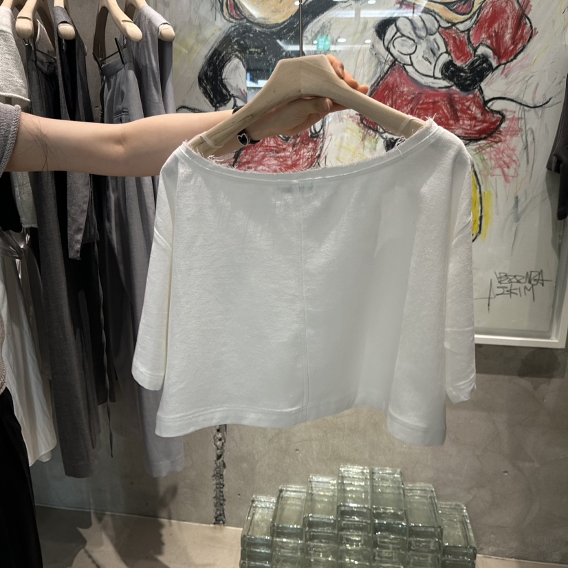 LAMAGIEPIE/LAMAGIE GREY韓國直郵實拍女裝新款熱賣T恤LAMAGIEPIE/LAMAGIE GREYT恤