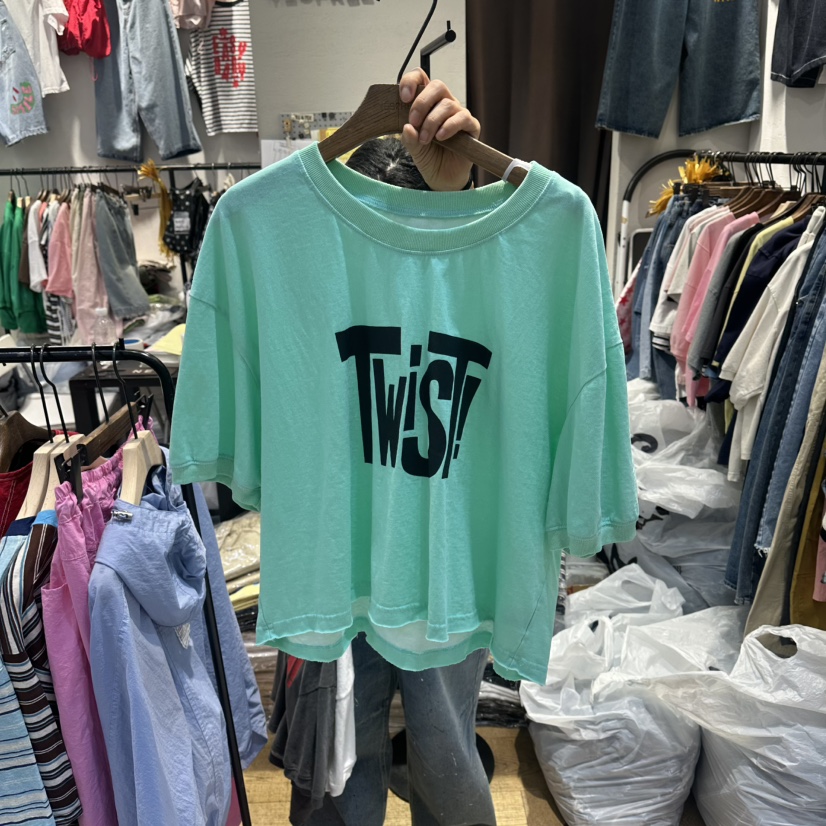 YESFREE韓國直郵女裝新品熱賣時尚26春夏職業26夏季人氣T恤YESFREET恤圖色3