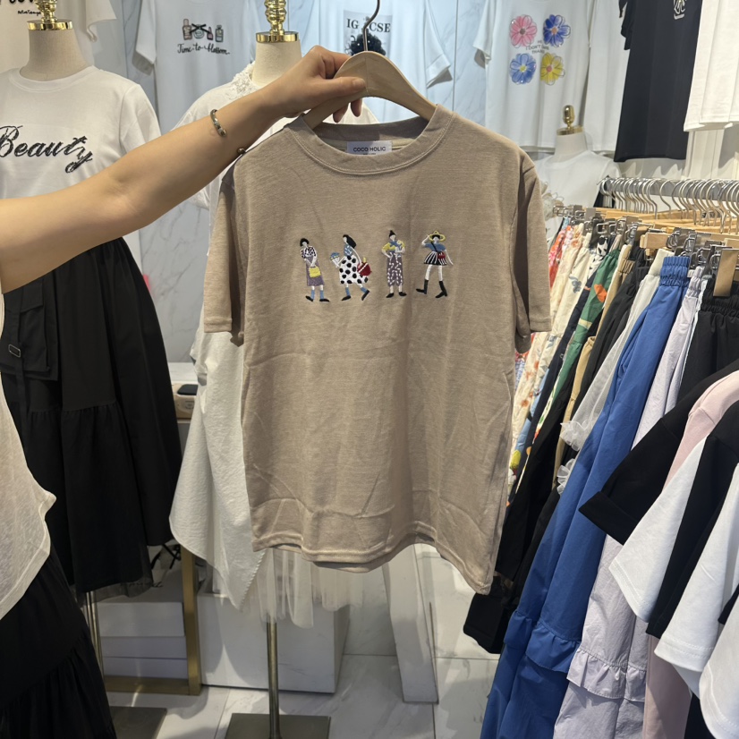 COCO HOLIC東大門實拍韓國女裝新品26夏季職業人氣T恤繡花COCO HOLICT恤圖色1