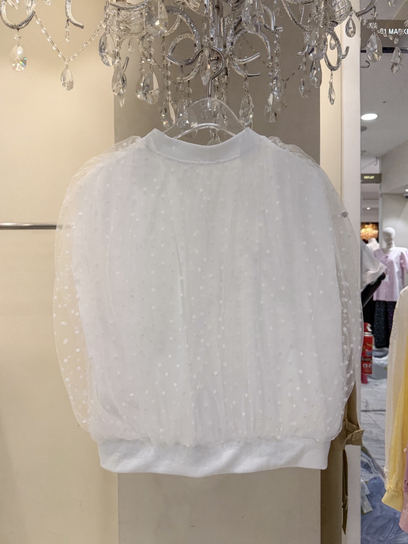 81 MARKET-L韓國東大門直郵女士新品熱賣人氣襯衫蕾絲衫81 MARKET-L襯衫/蕾絲衫