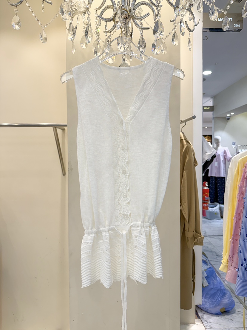 81 MARKET-L東大門實拍韓國女裝新品推薦襯衫蕾絲衫無袖針織衫81 MARKET-L襯衫/蕾絲衫圖色1