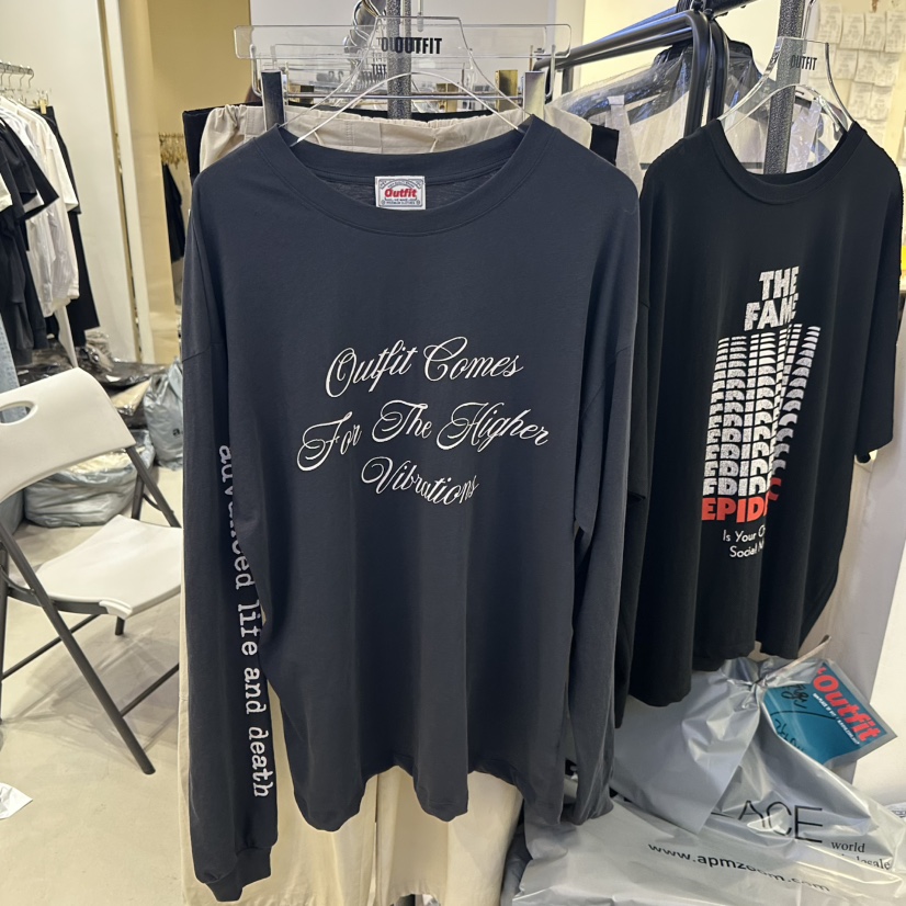 OUTFIT韓國東大門直郵女士新品26夏季推薦時尚職業長袖T恤OUTFIT長袖T恤圖色1
