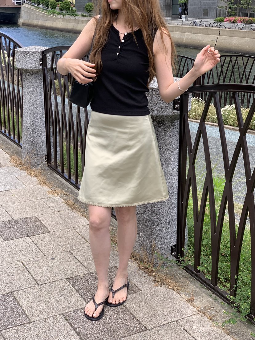 LONG PEAK韓國直郵實拍女裝新款職業半身裙中短裙蕾絲緞面LONG PEAK半身裙/中短裙