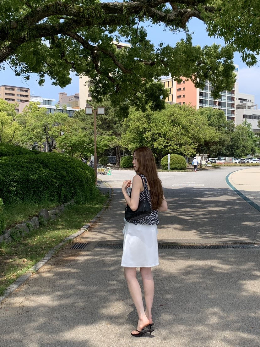 LONG PEAK韓國直郵實拍女裝新款職業半身裙中短裙蕾絲緞面LONG PEAK半身裙/中短裙