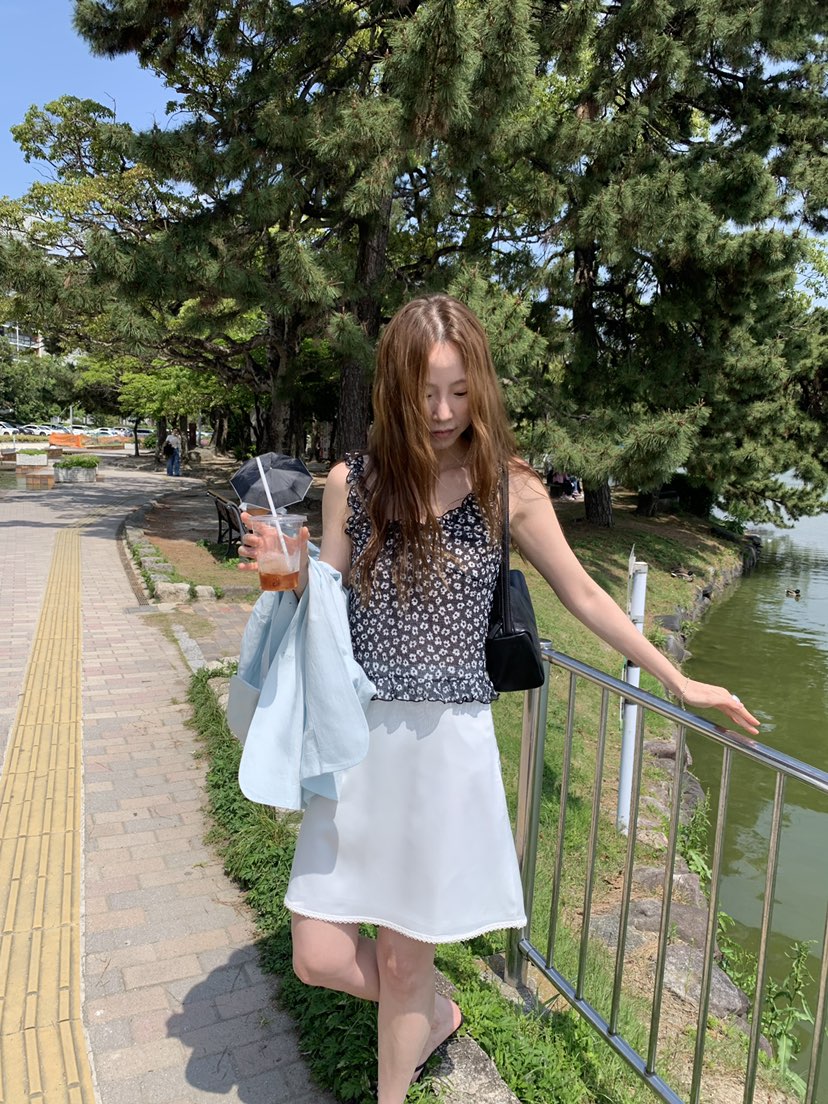 LONG PEAK韓國直郵實拍女裝新款職業半身裙中短裙蕾絲緞面LONG PEAK半身裙/中短裙