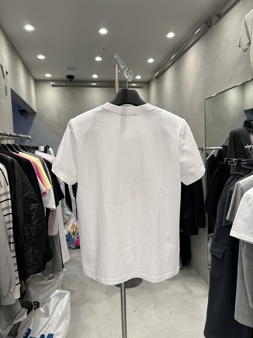 CELEBRITY-A韓國東大門代購女裝新品職業熱賣推薦26夏季T恤CELEBRITY-AT恤