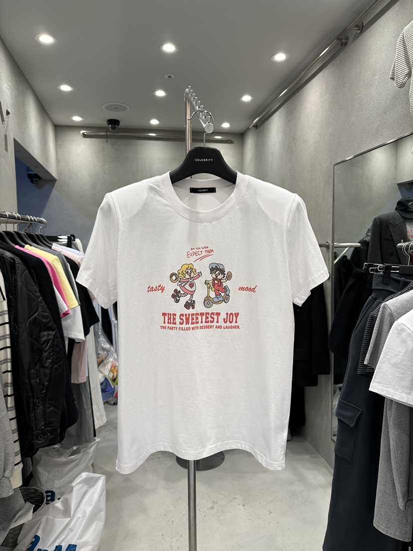 CELEBRITY-A韓國東大門代購女裝新品職業熱賣推薦26夏季T恤CELEBRITY-AT恤圖色1