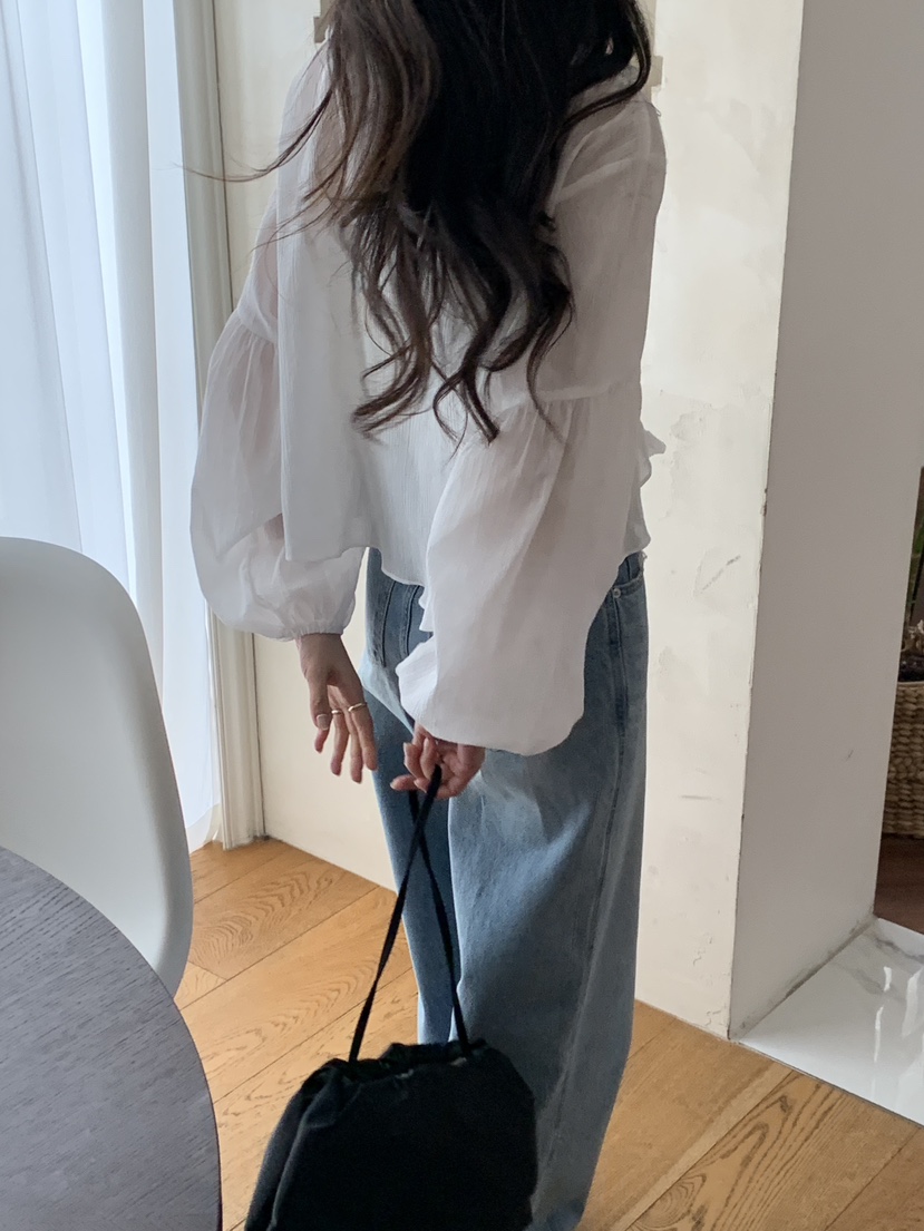 LOGARDEN韓國直郵女裝新款時尚人氣26夏季襯衫蕾絲衫刺繡LO GARDEN襯衫/蕾絲衫
