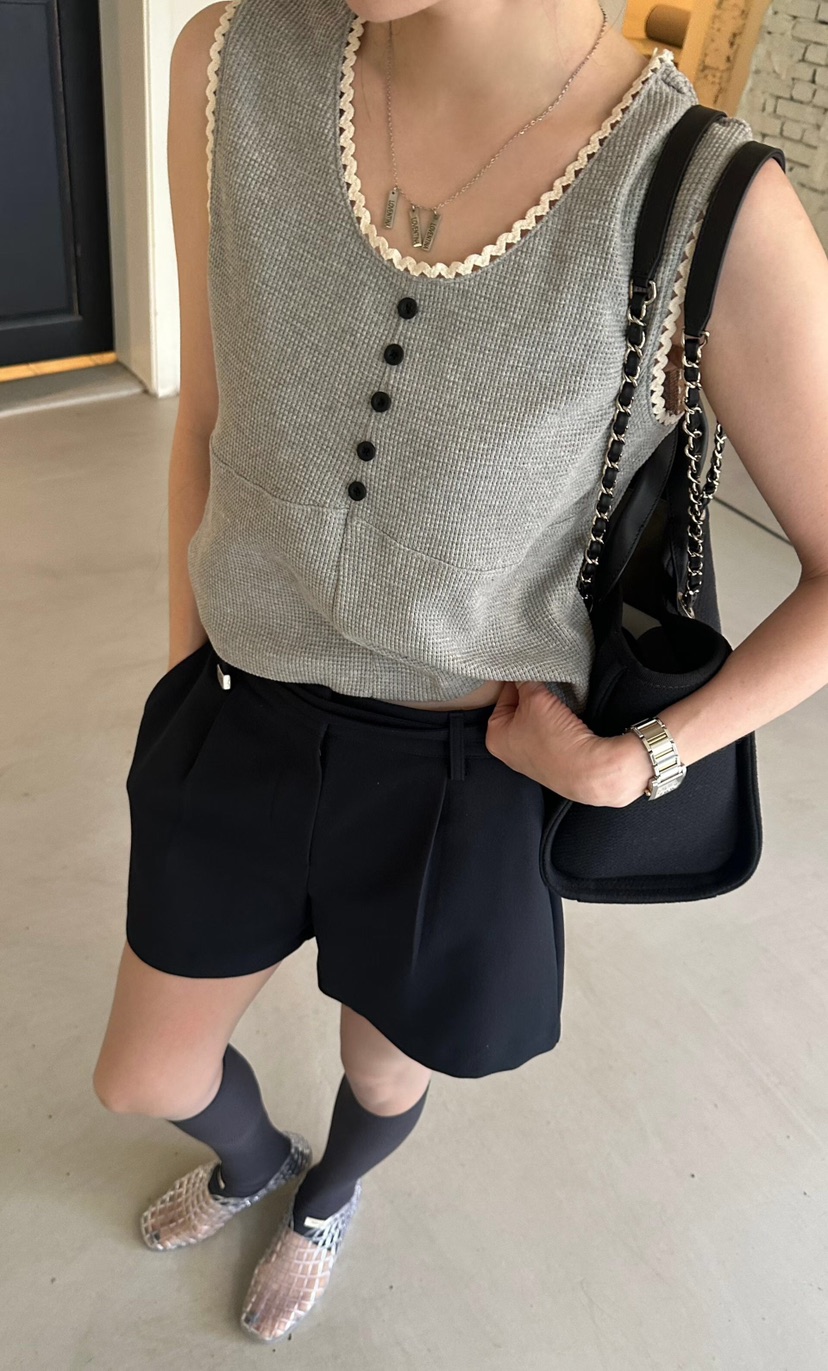 GENTLE B/LOVENTINA韓國東大門直郵女士新品26春夏吊帶背心華夫格格紋GENTLE B/LOVENTINA吊帶/背心