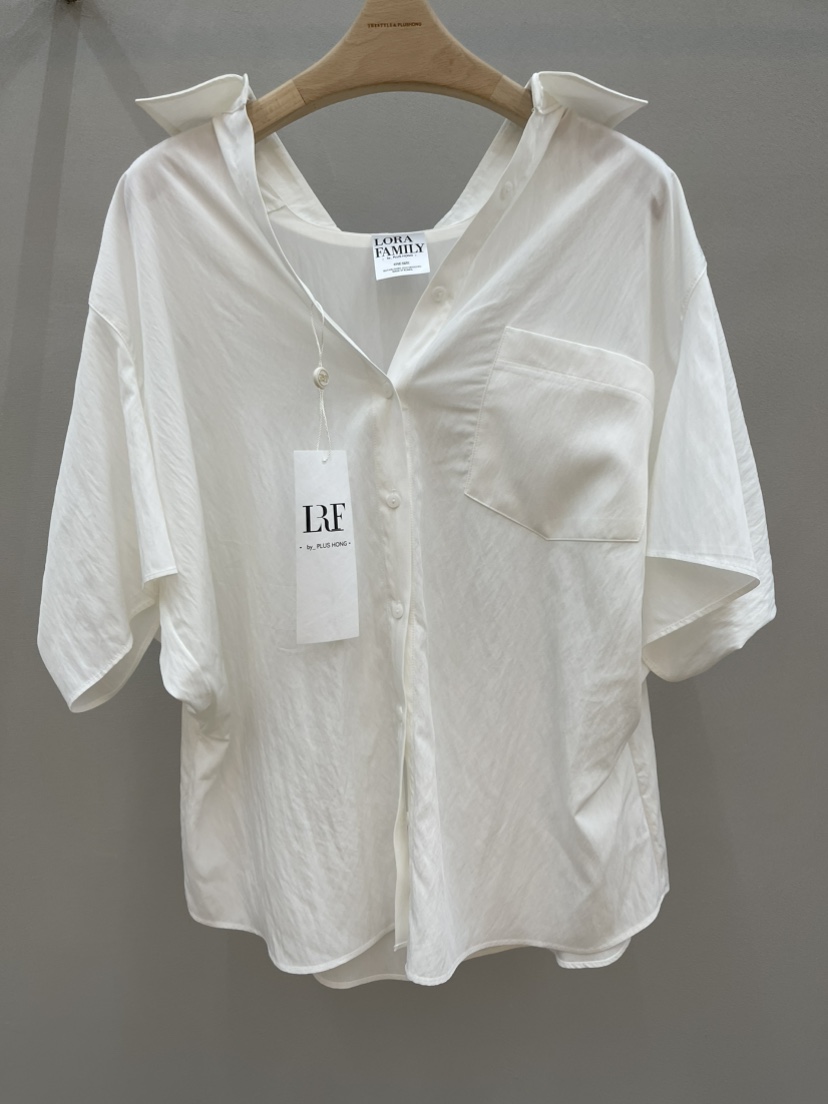PLUS HONG-P韓國直郵女裝新品熱賣推薦時尚襯衫蕾絲衫鴨LORA FAMILY/PLUS HONG襯衫/蕾絲衫