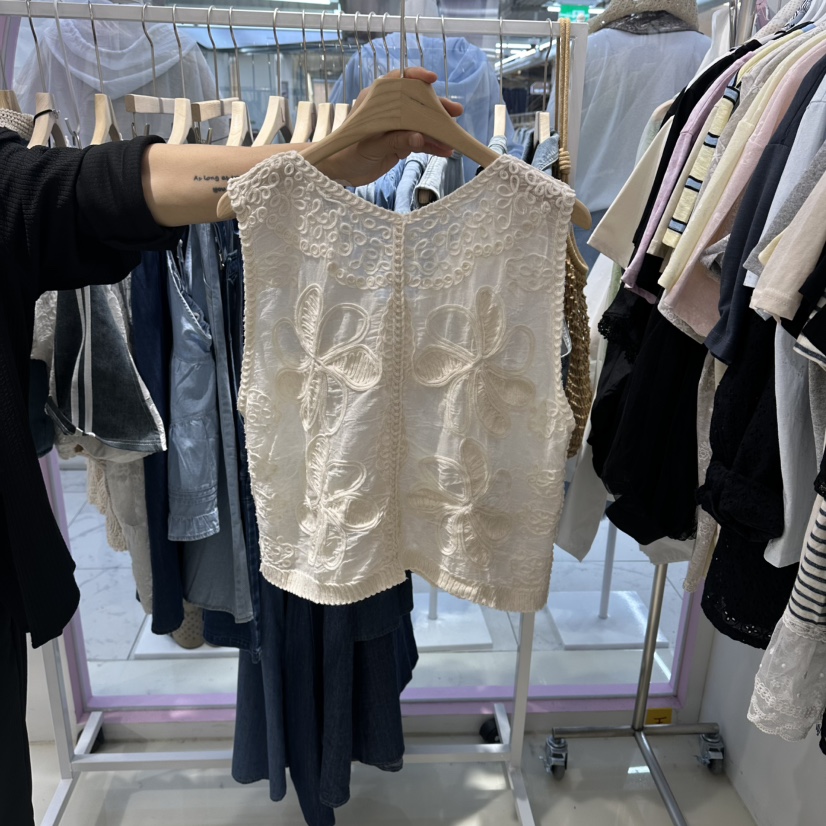 JH.STUDIO-Q東大門實拍韓國女士新品休閑人氣吊帶背心刺繡JH.STUDIO-Q吊帶/背心