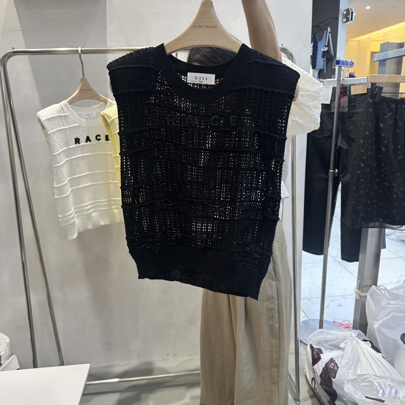 GILT韓國直郵實拍女裝新品休閑推薦時尚職業吊帶背心蕾絲GILT吊帶/背心圖色4