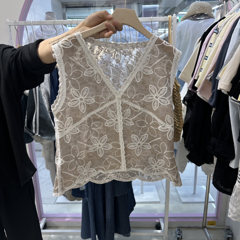JH.STUDIO-Q韓國代購女士新品熱賣26夏季吊帶背心刺繡繡花JH.STUDIO-Q吊帶/背心圖色2