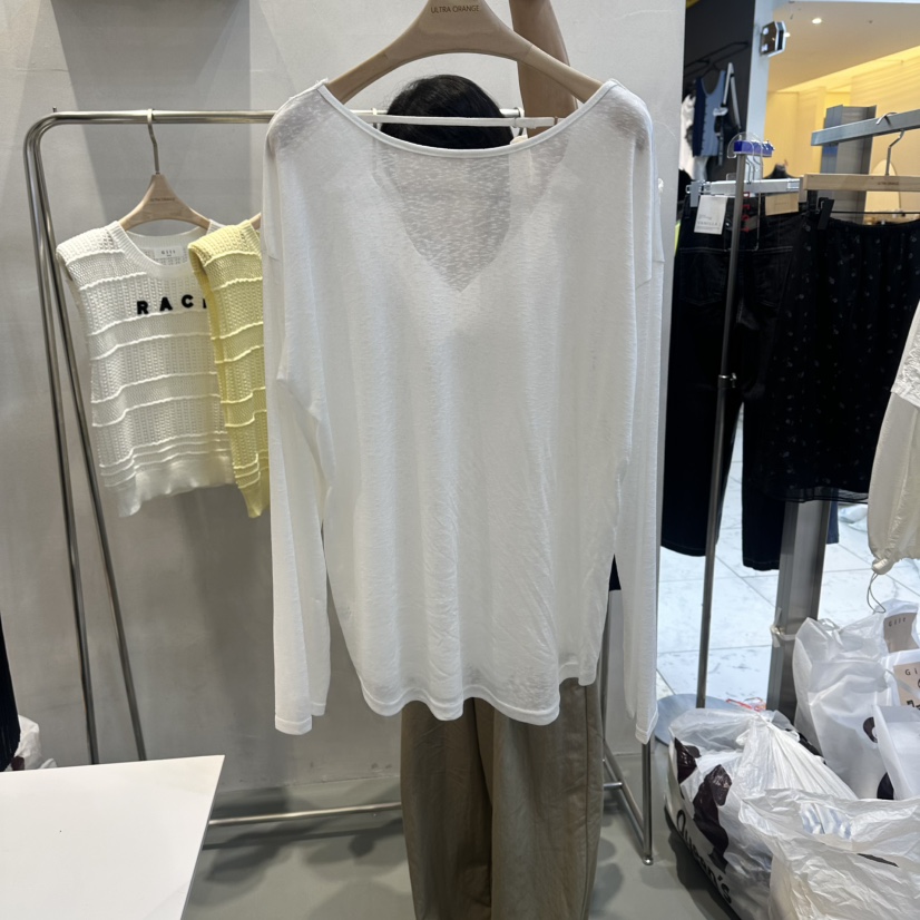GILT韓國東大門代購女士新品26夏季26春夏時尚熱賣長袖T恤GILT長袖T恤圖色2