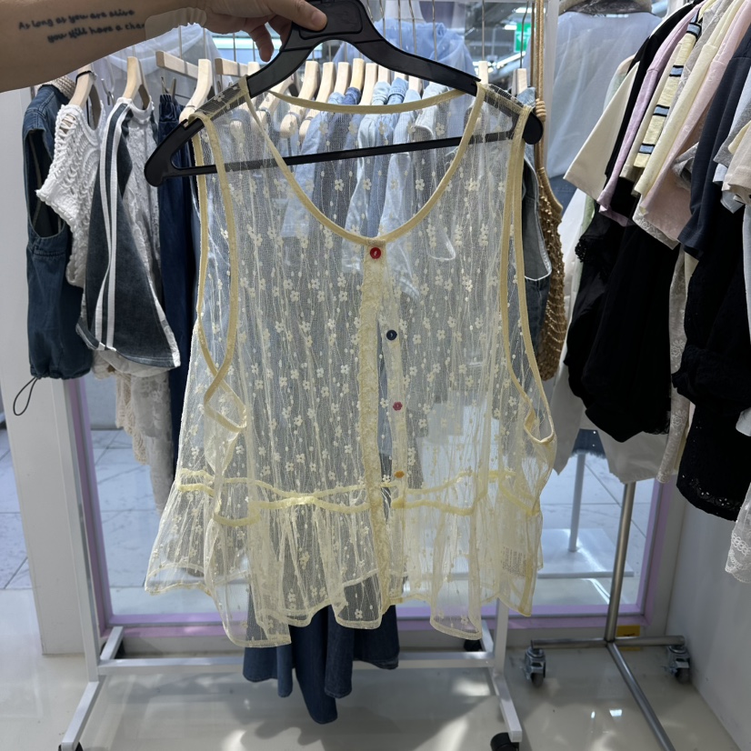 JH.STUDIO-Q韓國直郵女裝新款人氣吊帶背心不含內搭紐扣背心網眼JH.STUDIO-Q吊帶/背心圖色1