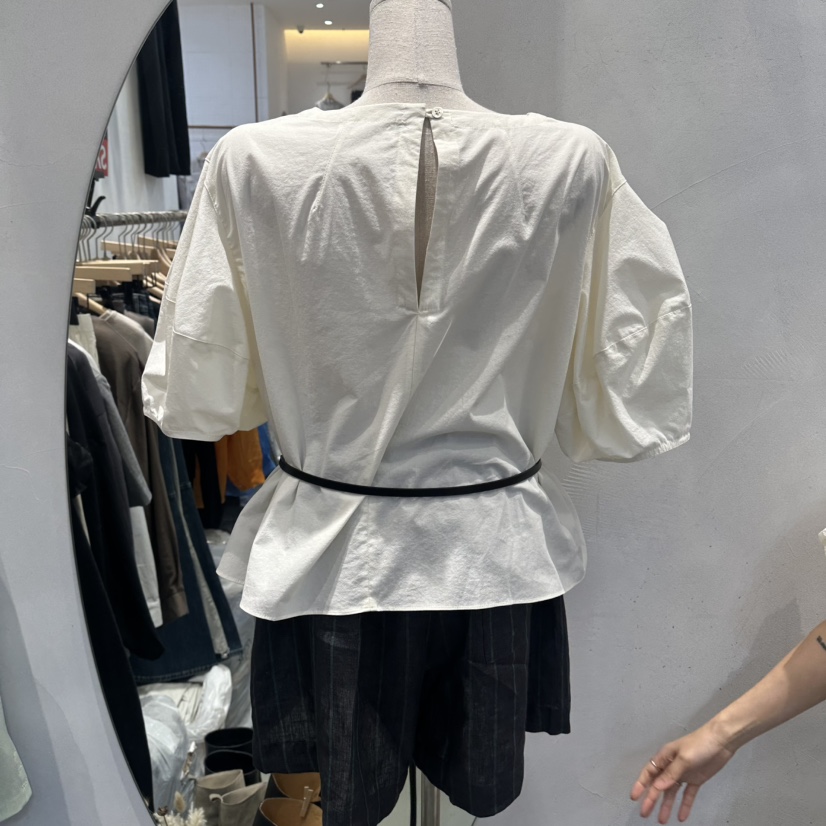 GILT韓國直郵女裝新款休閑人氣26春夏襯衫蕾絲衫不含腰帶GILT襯衫/蕾絲衫